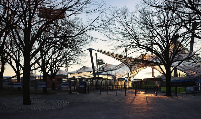 合比赛中再 合比赛中再